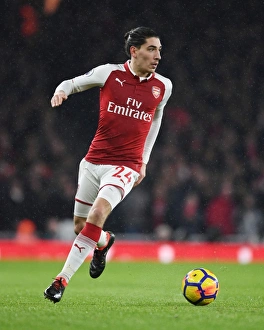 Arsenal V Everton 2017-18 Prints: Hector Bellerin in Action: Arsenal vs Everton, Premier League 2017-18