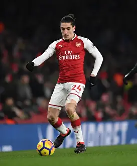 Hector Bellerin in Action: Arsenal vs Manchester City, Premier League 2017-18