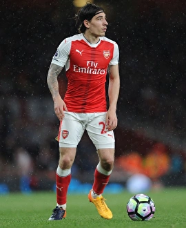 Hector Bellerin in Action: Arsenal vs Sunderland, Premier League 2016-17