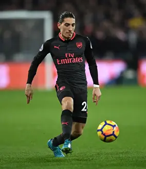 Hector Bellerin in Action: Arsenal vs West Ham United, Premier League 2017-18