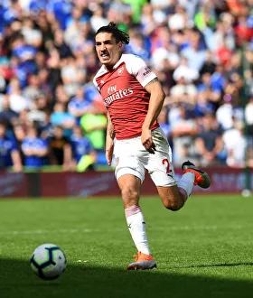 Hector Bellerin in Action: Cardiff City vs. Arsenal, Premier League 2018-19