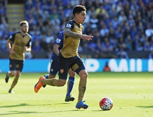 Leicester City V Arsenal 2015/16 Prints: Hector Bellerin: In Action Against Leicester City, Premier League 2015/16