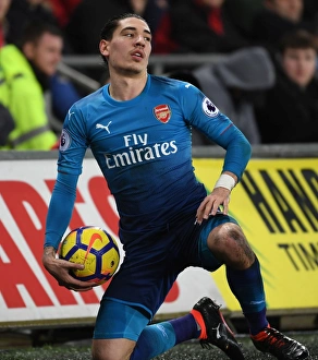 Swansea City V Arsenal 2017-18 Prints: Hector Bellerin in Action: Swansea City vs Arsenal, Premier League 2017-18