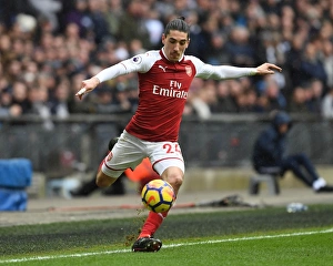 Tottenham Hotspur V Arsenal 2017-18 Prints: Hector Bellerin in Action: Tottenham Hotspur vs. Arsenal, Premier League 2017-18