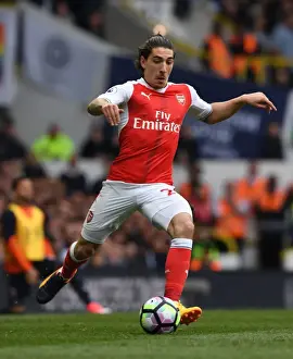 Tottenham Hotspur V Arsenal 2016-17 Prints: Hector Bellerin: In Action Against Tottenham in the Premier League 2016-17