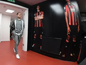 AFC Bournemouth V Arsenal 2017-18 Prints: Hector Bellerin Arrives at Vitality Stadium: AFC Bournemouth vs