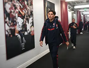 Hector Bellerin Gears Up: West Ham United vs Arsenal FC - Premier League, London 2019