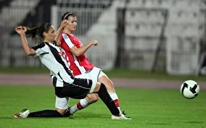 POAK Thessaloniki v Arsenal Ladies 2009-10 Collection: Helen Lander (Arsenal) Yasiliki Tsiaka (POAK)