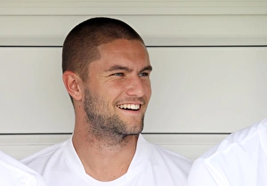 Henri Lansbury (Arsenal). Barnet 0: 4 Arsenal. Pre Season Friendly. Underhill