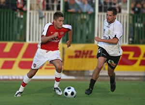 Henri Lansbury (Arsenal) Peter Voros (Szombathely)