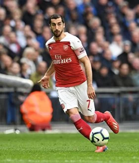 Images Dated 2nd March 2019: Henrikh Mkhitaryan in Action: Tottenham Hotspur vs Arsenal FC, Premier League 2018-19