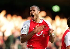 Images Dated 24th May 2004: Henry Goal 13 031018AFC. jpg