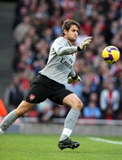 Images Dated 8th November 2008: Heroic Lukasz Fabianski: Arsenal's 2:1 Victory Over Manchester United (08/11/08)
