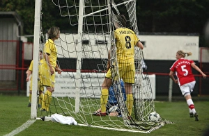Arsenal Ladies v Sparta Prague 2009-10 Gallery: Heroldova scores an own goal, Arsenals 2st of the match