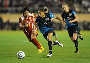 Images Dated 2011 November: INAC Kobe v Arsenal Ladies FC