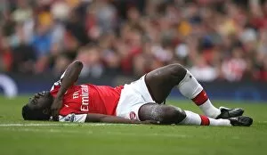 Images Dated 18th October 2008: Injured Arsenal captain Kolo Toure