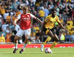 Intense Battle: Arsenal vs. Wolverhampton Wanderers in the Premier League (May 2023)