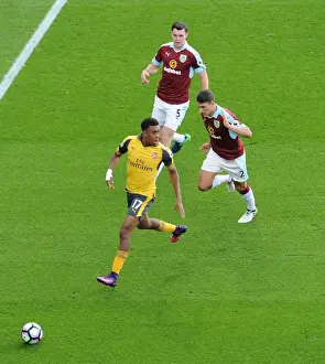 Burnley V Arsenal 2016-17 Prints: Intense Battle: Iwobi vs Keane & Lowton - Burnley vs Arsenal