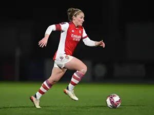 Intense Battle: Kim Little Fights for Arsenal in Conti Cup Quarterfinals vs Manchester United