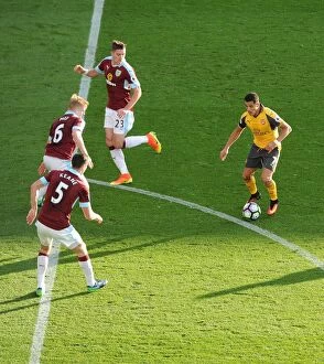 Images Dated 2nd October 2016: Intense Battle: Sanchez vs. Burnley's Defense - Premier League 2016-17