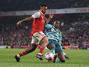 Intense Clash: Gabriel Jesus vs. Bella-Kotchap in the Premier League Showdown between Arsenal and Southampton