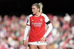 Arsenal V Aston Villa 2023-24 Prints: Intense Focus: Alessia Russo at Emirates Stadium - Arsenal vs Aston Villa (2023-24)