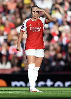 Arsenal V Aston Villa 2023-24 Prints: Intense Focus: Beth Mead at Arsenal's 2023-24 Barclays Women's Super League Match vs Aston Villa