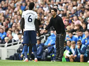 The Intense Rivalry: Arteta vs. Sanchez Clash - Arsenal vs. Tottenham (2021-22)
