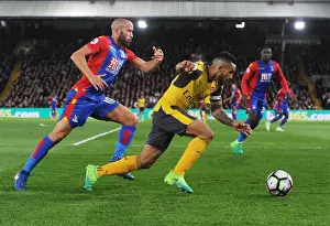 Crystal Palace V Arsenal 2016-17 Prints: Intense Rivalry: Theo Walcott vs Andros Townsend Battle at Selhurst Park - Premier League 2016-17