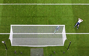 Arsenal V Tottenham Hotspur 2015-16 Prints: Intense Six-Yard Box Showdown: Arsenal vs. Tottenham, Premier League 2015-16