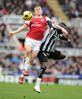 Jack Wilshere (Arsenal) Cheik Tiote (Newcastle). Newcastle United 4:4 Arsenal Jack Wilshere (Arsenal) Cheik Tiote (Newcastle). Newcastle United 4:4 Arsenal