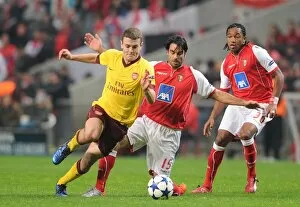 Jack Wilshere (Arsenal) Miguel Garcia (Braga). SC Braga 2: 0 Arsenal, UEFA Champions League