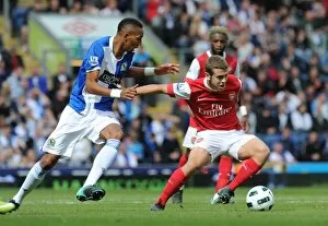 Images Dated 28th August 2010: Jack Wilshere (Arsenal) Steven Nzonzi (Blackburn). Blackburn Rovers 1: 2 Arsenal