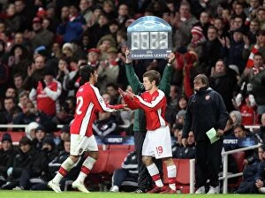 Wilshere Jack Collection: Jack Wilshere comes on for Carlos Vela (Arsenal)