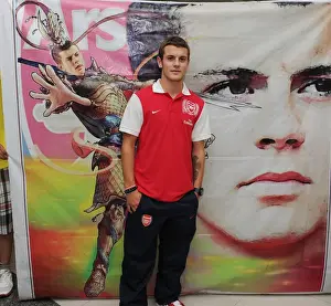 Hangzhou Greentown V Arsenal Prints: Jack Wilshere Honored by Arsenal Fans in Hangzhou, China