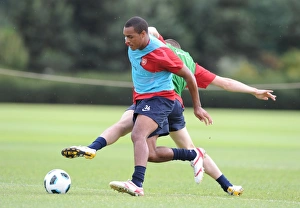 Jay Simpson and Thomas Vermaelen (Arsenal). Arsenal Training Ground, London Colney Jay Simpson and Thomas Vermaelen (Arsenal). Arsenal Training Ground, London Colney