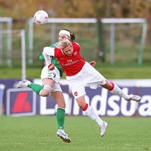 Jayne Ludlow (Arsenal) Erna Sigurdardottir (Bredablik)