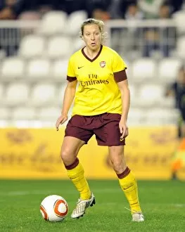 Images Dated 4th November 2010: Jayne Ludlow (Arsenal). Rayo Vallecano 2: 0 Arsenal Ladies. UEFA Champions League