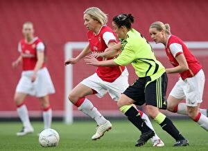 Arsenal Ladies v Chelsea 2007-8 Collection: Jayne Ludlow (Arsenal) Sophie Perry (Arsenal)
