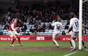 Arsenal Ladies v Leeds United - League Cup Final 2006-07 Collection: Jayne Ludlow scores Arsenals goal