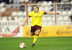 Images Dated 4th November 2010: Jayne Luldow (Arsenal). Rayo Vallecano 2: 0 Arsenal Ladies. UEFA Champions League