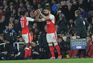 Images Dated 25th October 2016: Jeff Reine-Adelaide is subbed for Olivier Giroud (Arsenal)