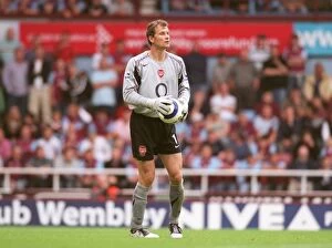 Images Dated 26th September 2005: Jens Lehmann (Arsenal). West Ham United 0: 0 Arsenal