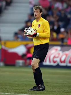 Jens Lehmann: Arsenal's Victorious Goalkeeper in Salzburg Pre-Season Friendly (2007)