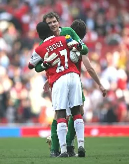 Images Dated 16th April 2007: Jens Lehmann and Emmanuel Eboue celebrate after the match