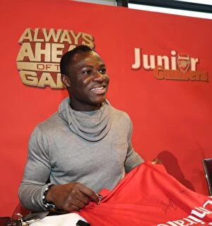 Images Dated 23rd December 2011: Jnr Gunners Christmas Party at Emirates Stadium, 2011