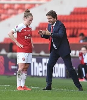 Arsenal v Manchester City - Continental Cup Final 2019 Collection: Joe Montemurro Coaches Kim Little: Arsenal Women's Boss Guides Star Midfielder in FA WSL