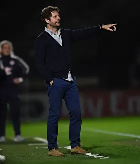 Joe Montemurro Leads Arsenal Women in WSL Match Against Reading Ladies