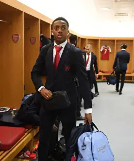 Arsenal V Watford 2017-18 Prints: Joe Willock: Arsenal Changing Room Moment before Arsenal vs Watford (2017-18)
