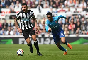 Joe Willock vs Jamaal Lascelles: Intense Battle in Newcastle United vs Arsenal Premier League Clash
